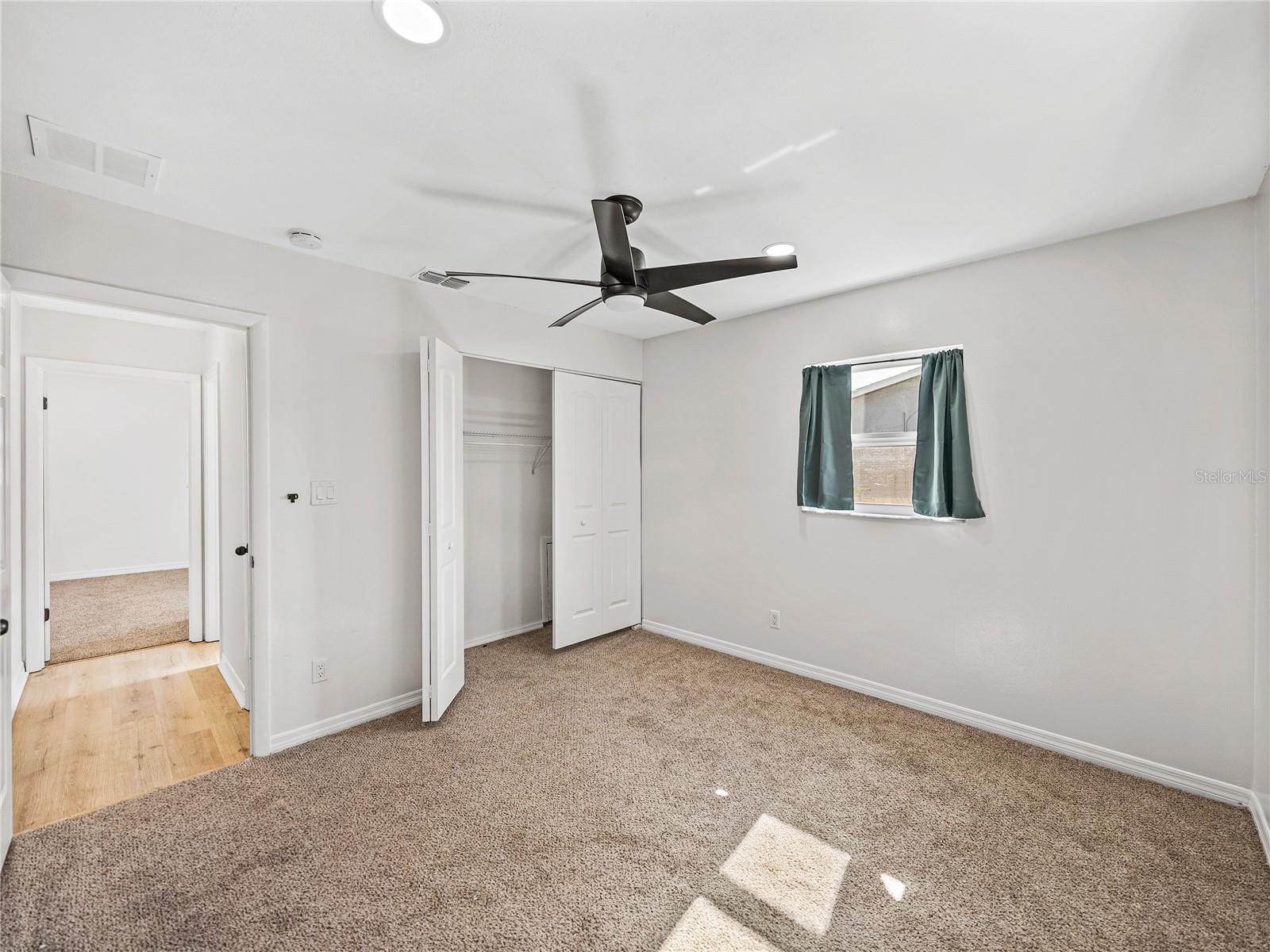 Image 23 of 32 For 6000 19th Street Ne