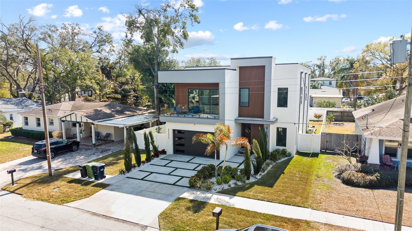 Image 49 of 55 For 910 West Street