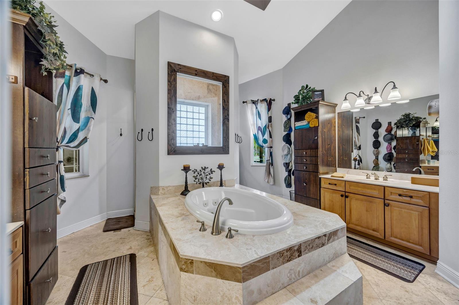 Listing photo id 33 for 1710 Newberger Road