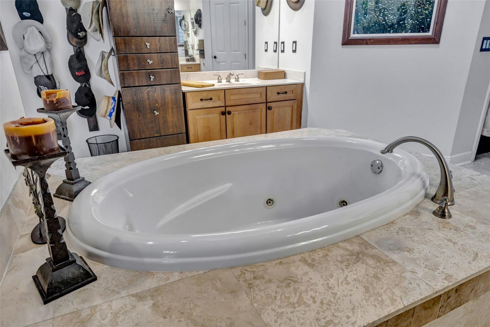 Listing photo id 38 for 1710 Newberger Road