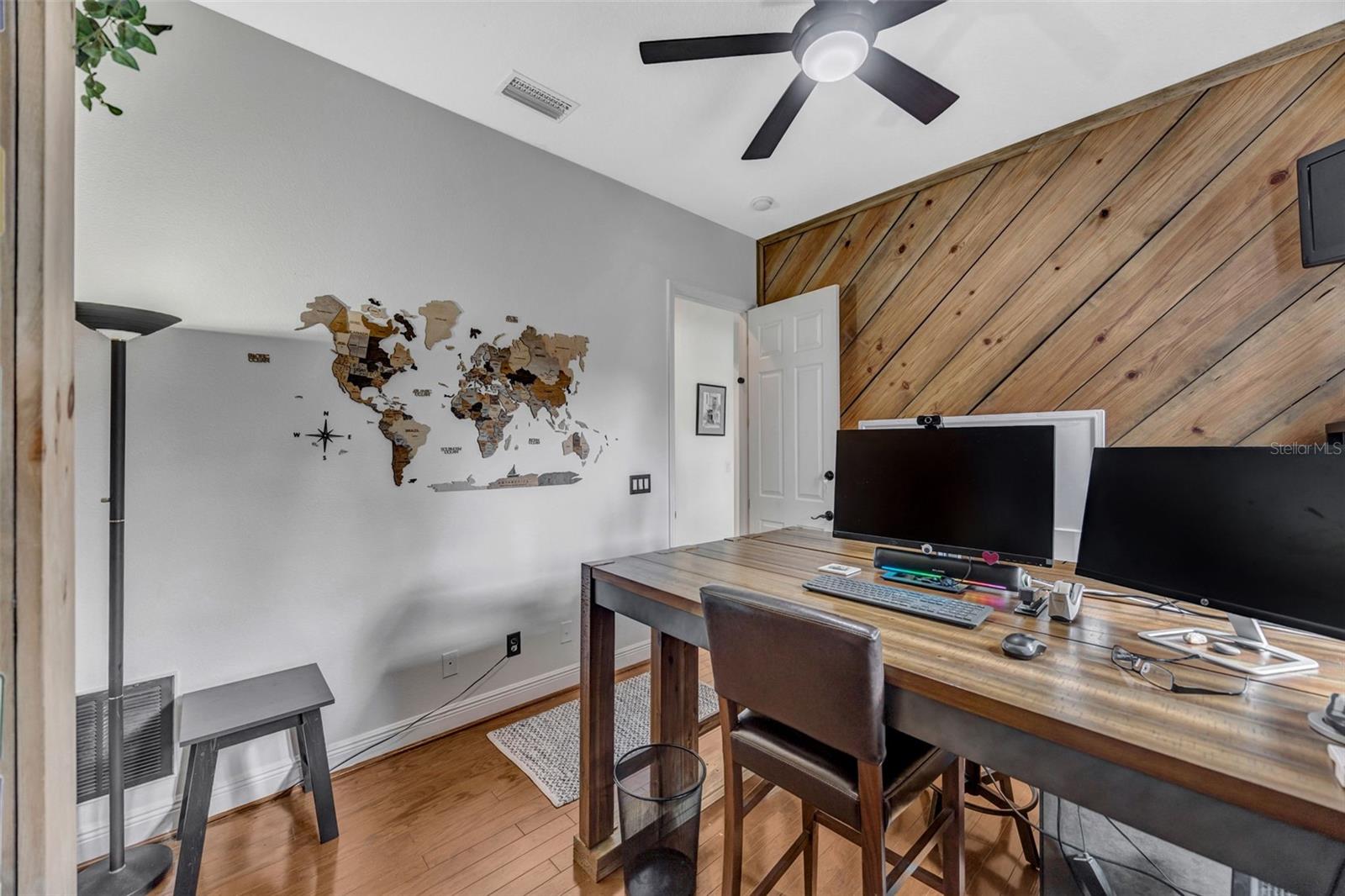 Listing photo id 47 for 1710 Newberger Road