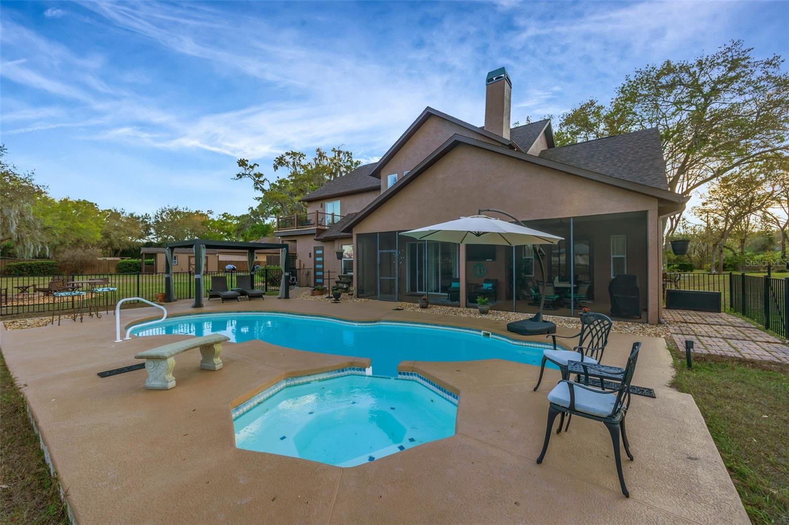 Listing photo id 84 for 1710 Newberger Road