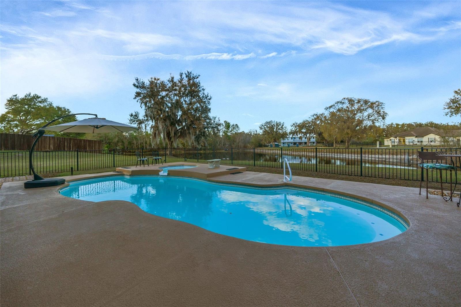 Listing photo id 85 for 1710 Newberger Road