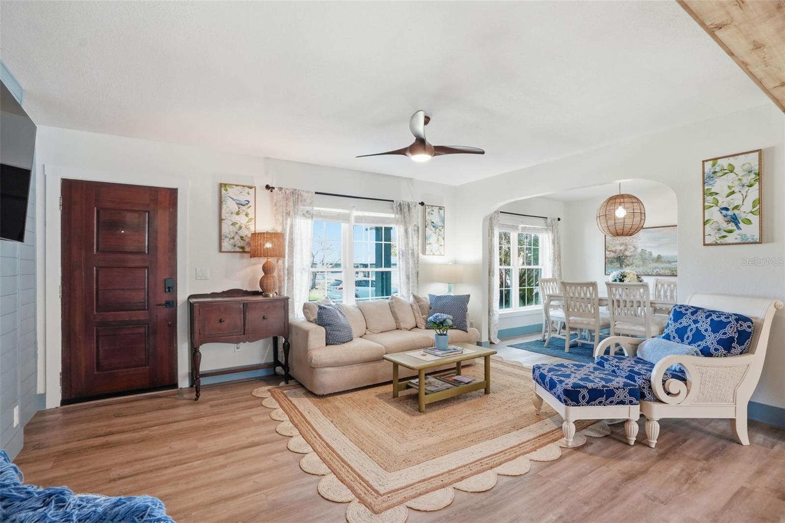 Image 12 of 74 For 759 Lantana Avenue