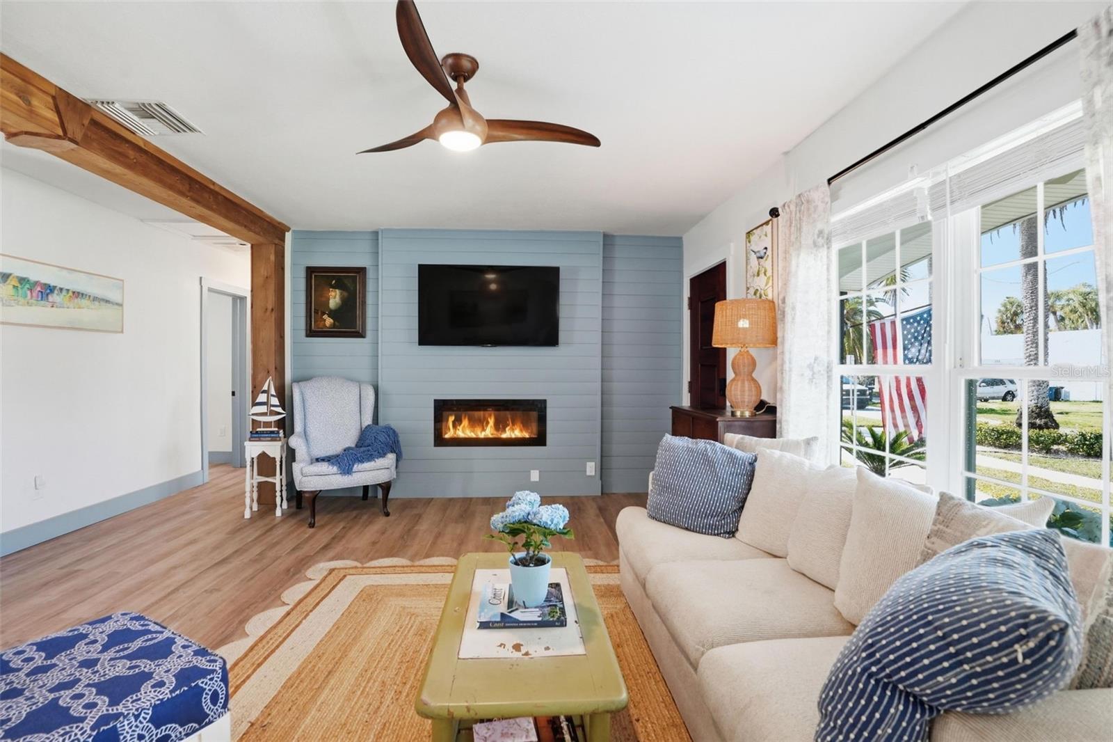 Image 8 of 74 For 759 Lantana Avenue