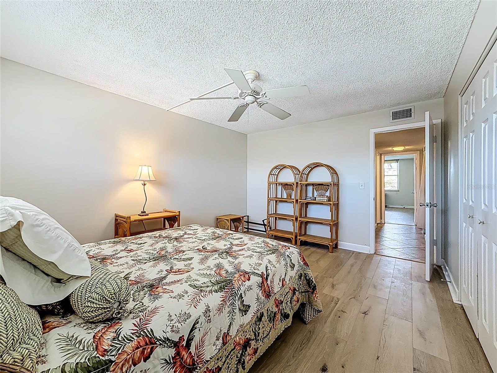 Image 12 of 46 For 7401 Bay Island Drive S 232