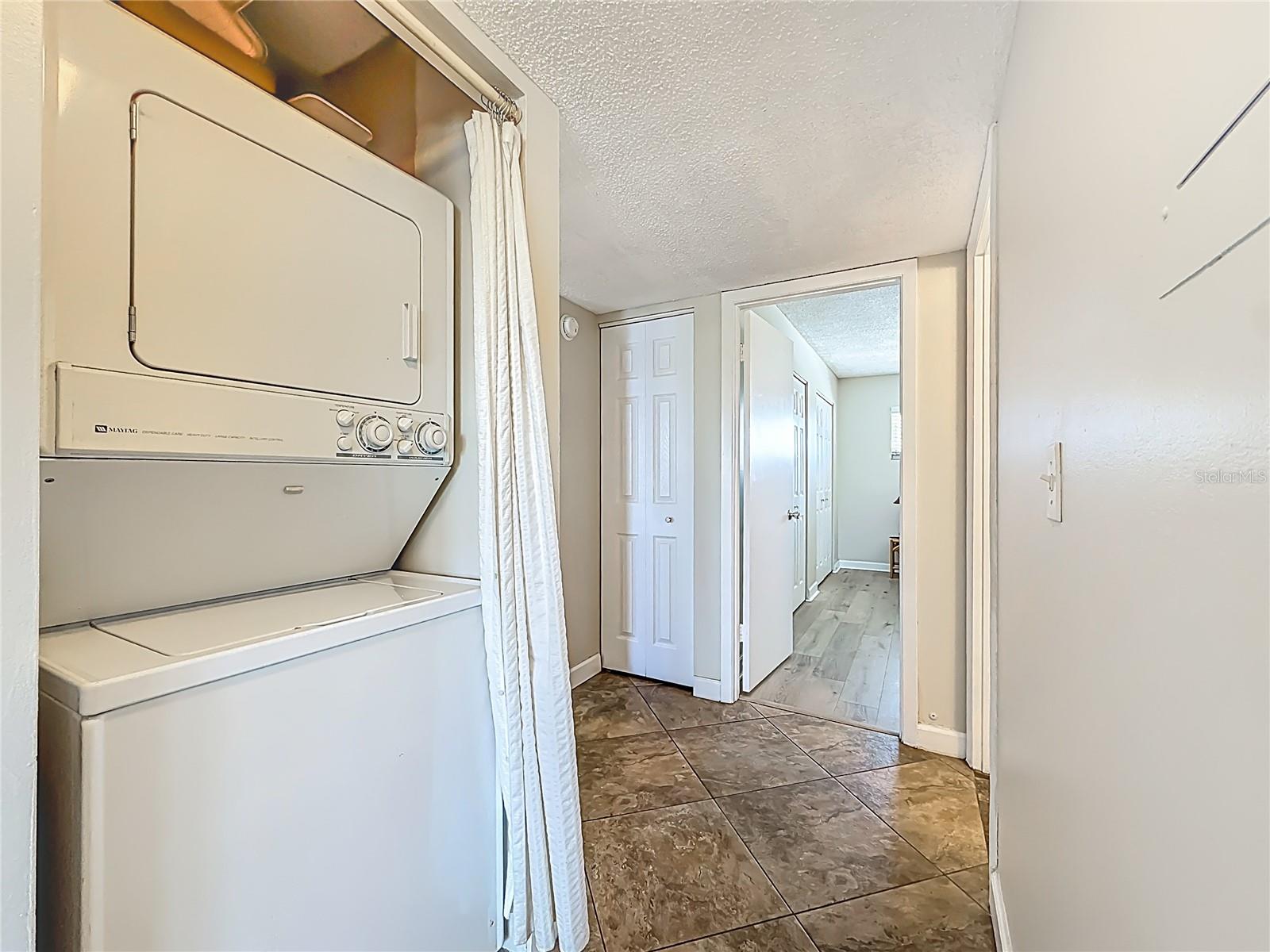 Image 24 of 46 For 7401 Bay Island Drive S 232