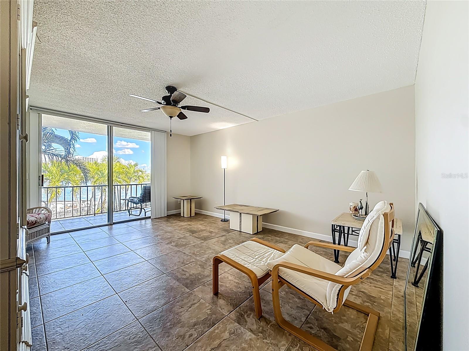 Image 25 of 46 For 7401 Bay Island Drive S 232