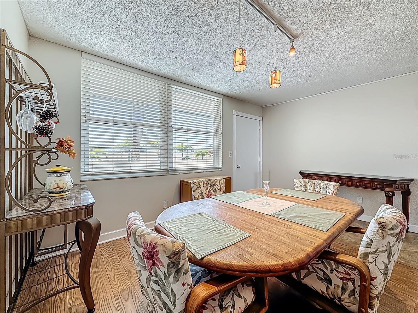 Image 5 of 46 For 7401 Bay Island Drive S 232