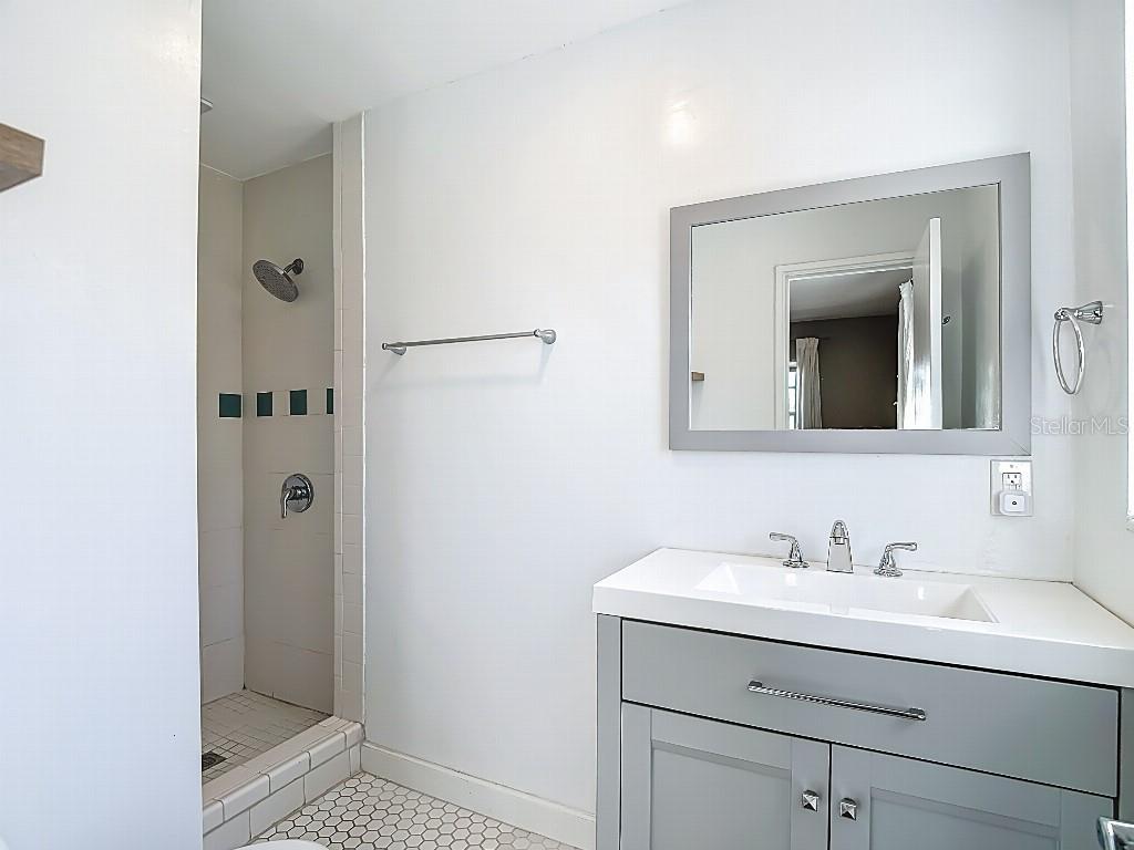 Image 19 of 33 For 3907 Rogers Avenue