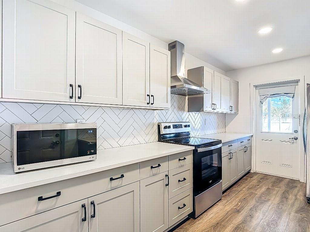 Image 8 of 33 For 3907 Rogers Avenue