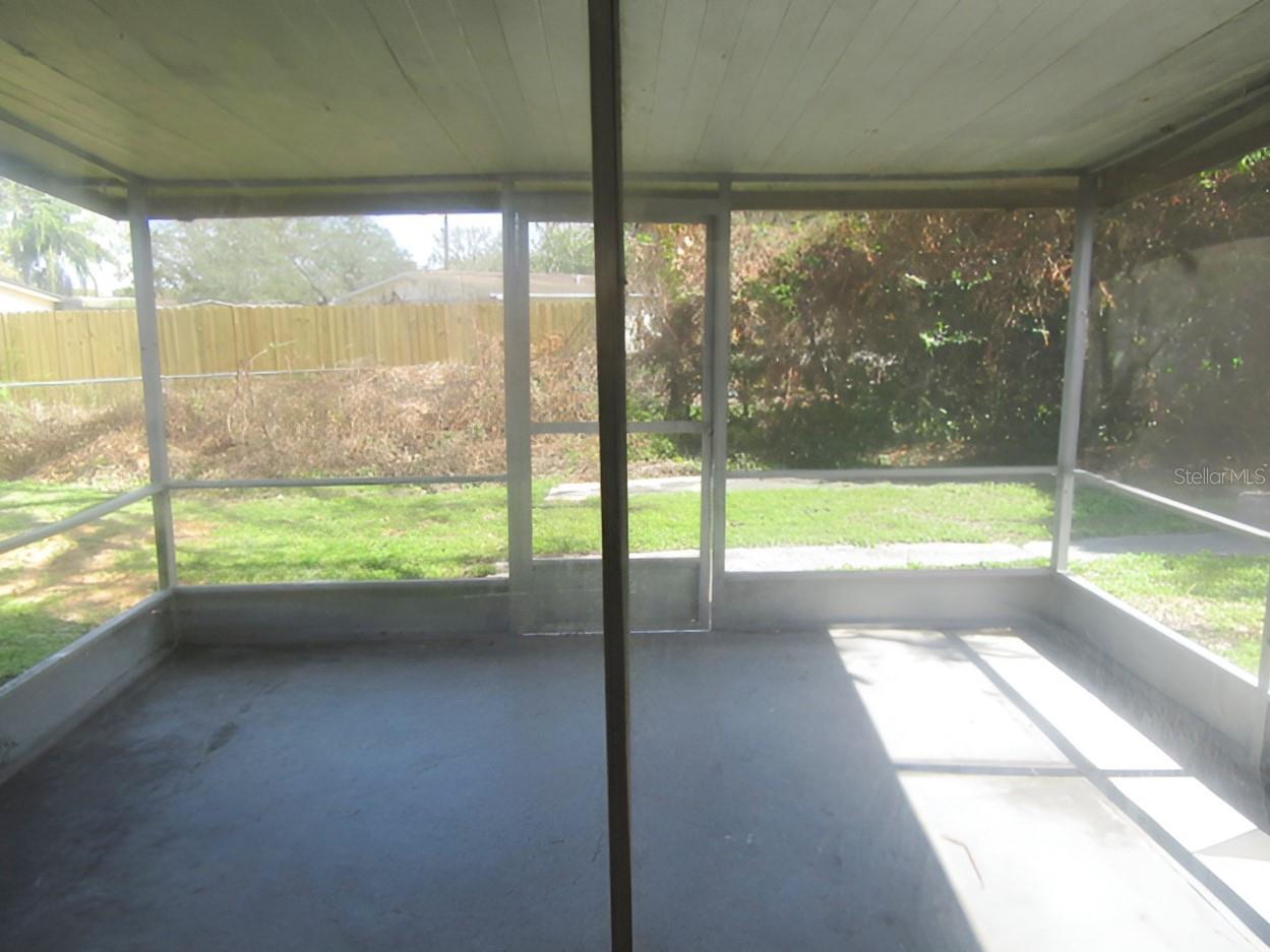 Image 13 of 32 For 10405 22nd Street