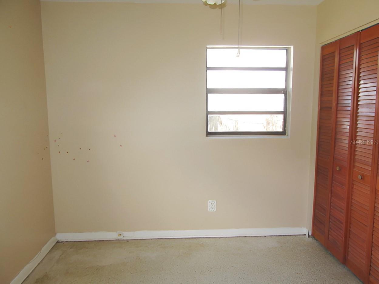 Image 25 of 32 For 10405 22nd Street