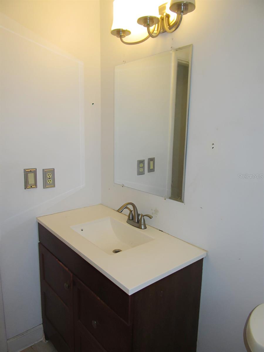 Image 30 of 32 For 10405 22nd Street