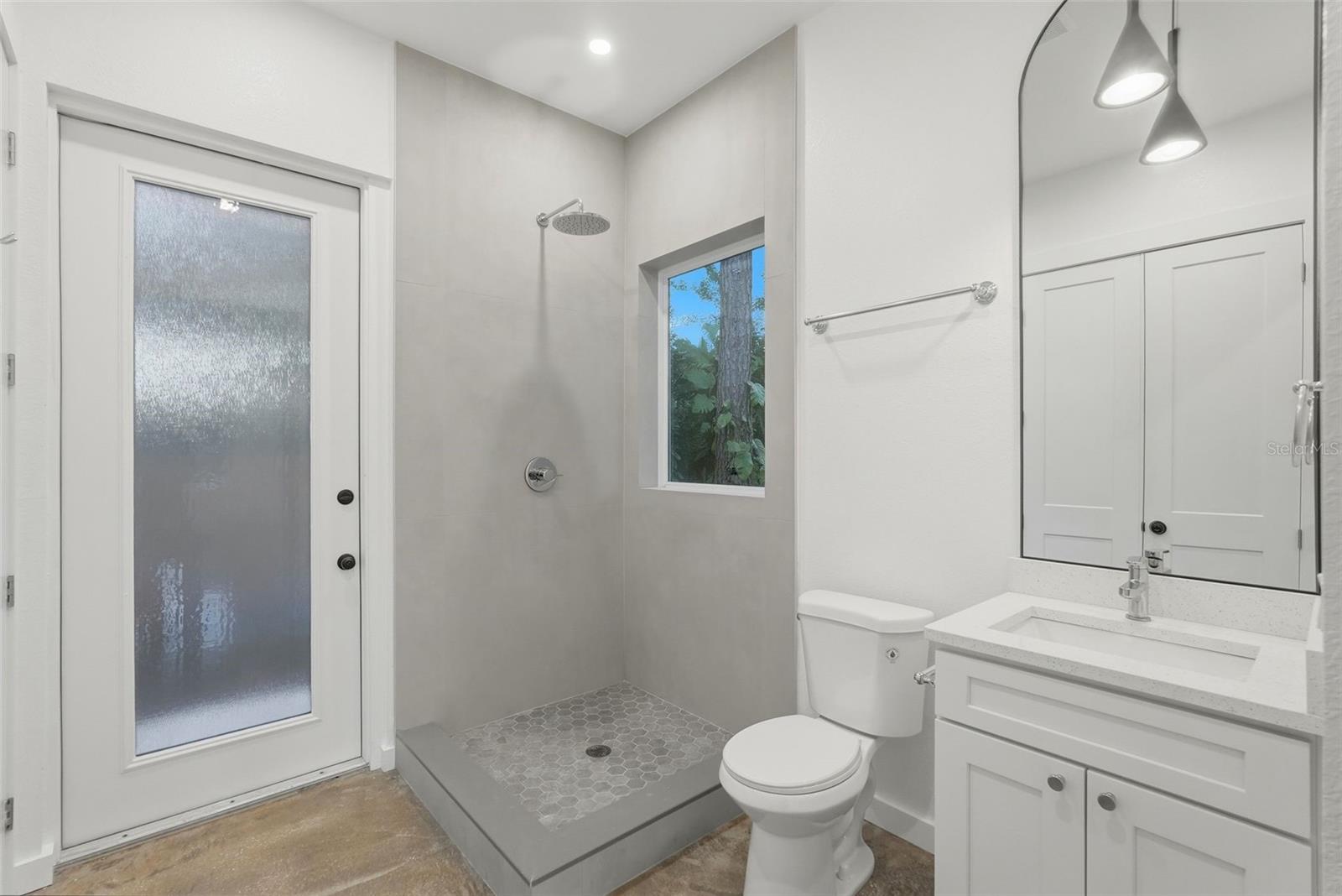 Image 31 of 49 For 4631 Queensboro Avenue S