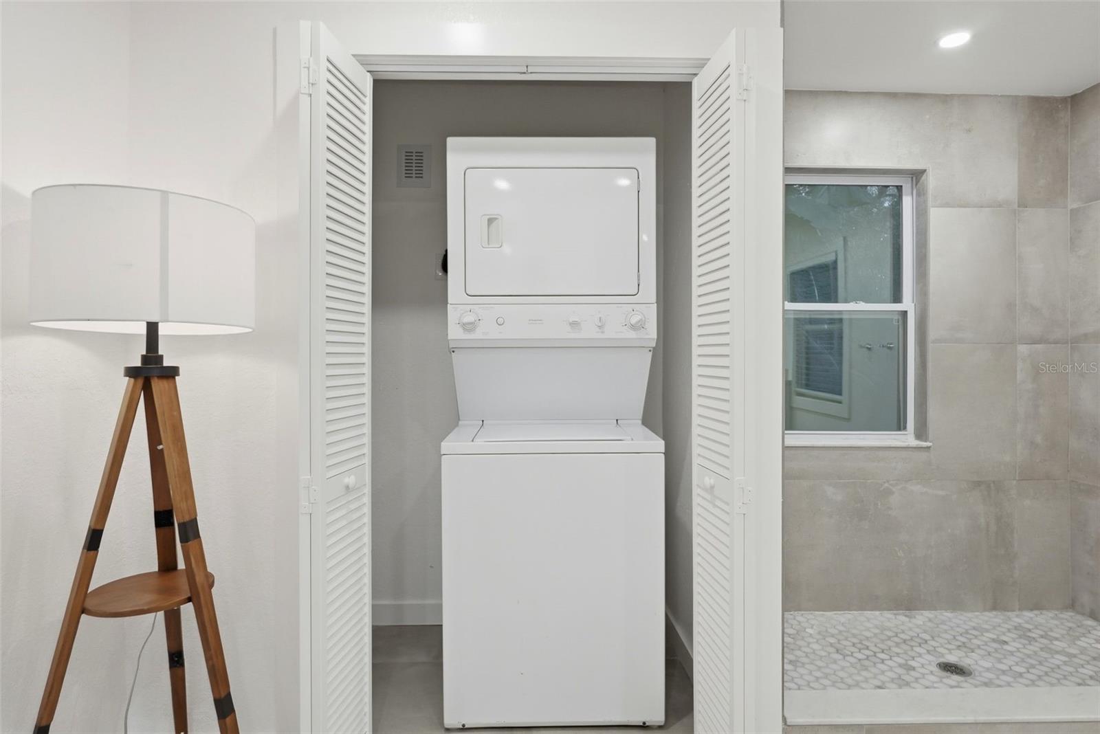 Image 33 of 49 For 4631 Queensboro Avenue S