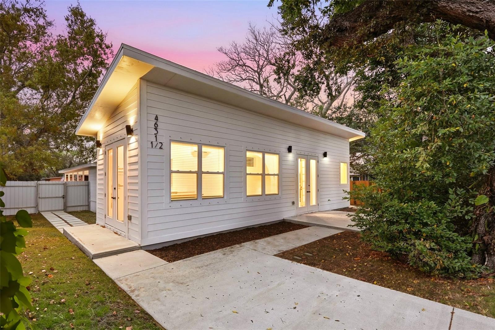 Image 5 of 49 For 4631 Queensboro Avenue S