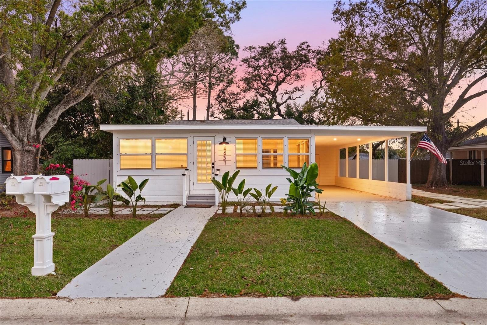 Image 6 of 49 For 4631 Queensboro Avenue S