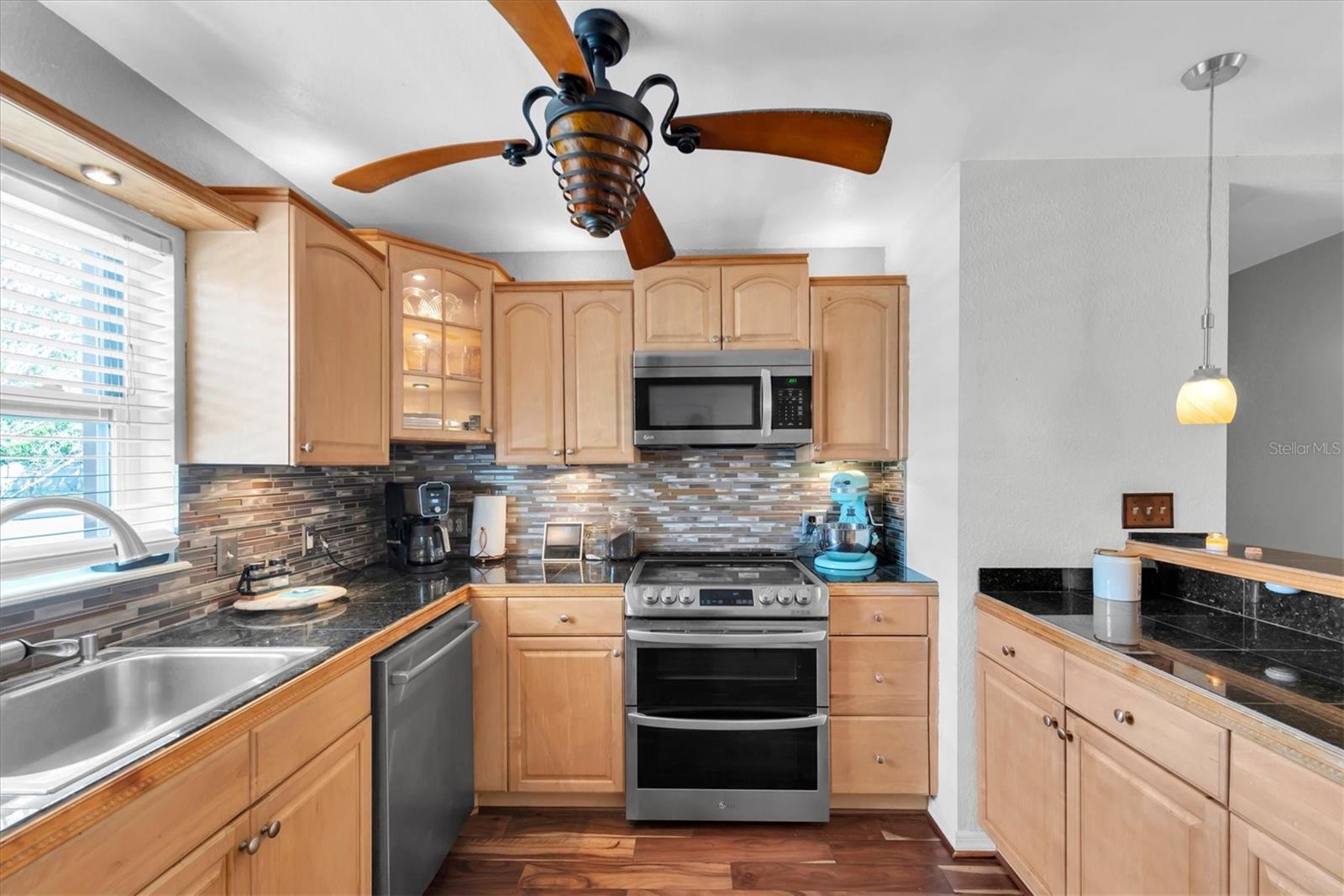 Image 10 of 30 For 1700 74th Avenue N