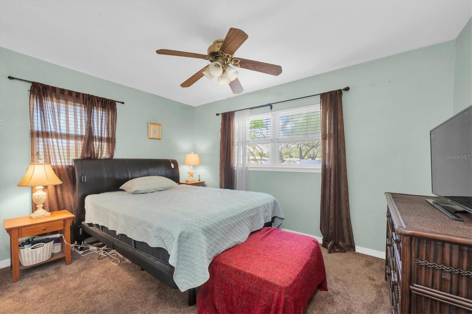 Image 12 of 30 For 1700 74th Avenue N