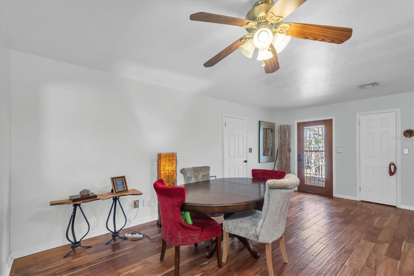 Image 7 of 30 For 1700 74th Avenue N