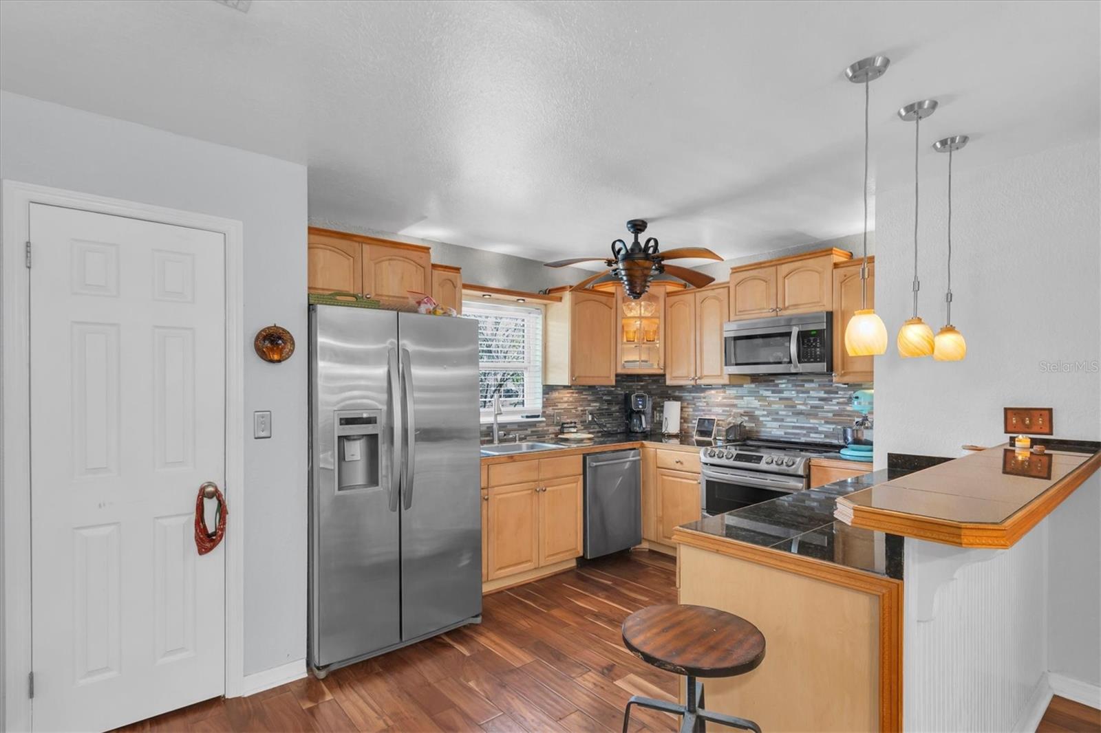 Image 8 of 30 For 1700 74th Avenue N