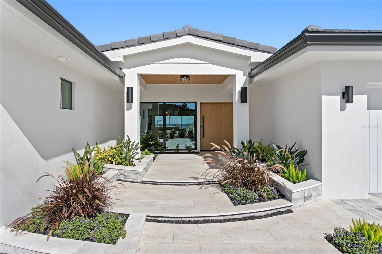 Details for 2580 Bay Isle Drive Se, ST PETERSBURG, FL 33705