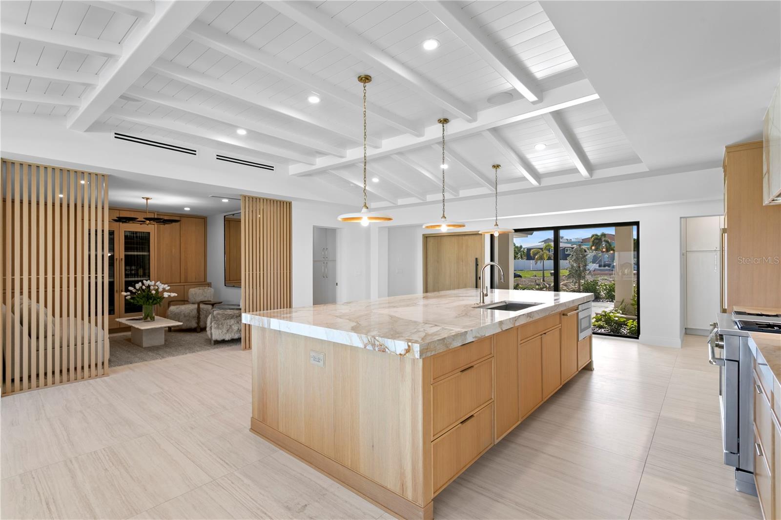 Image 19 of 54 For 2580 Bay Isle Drive Se