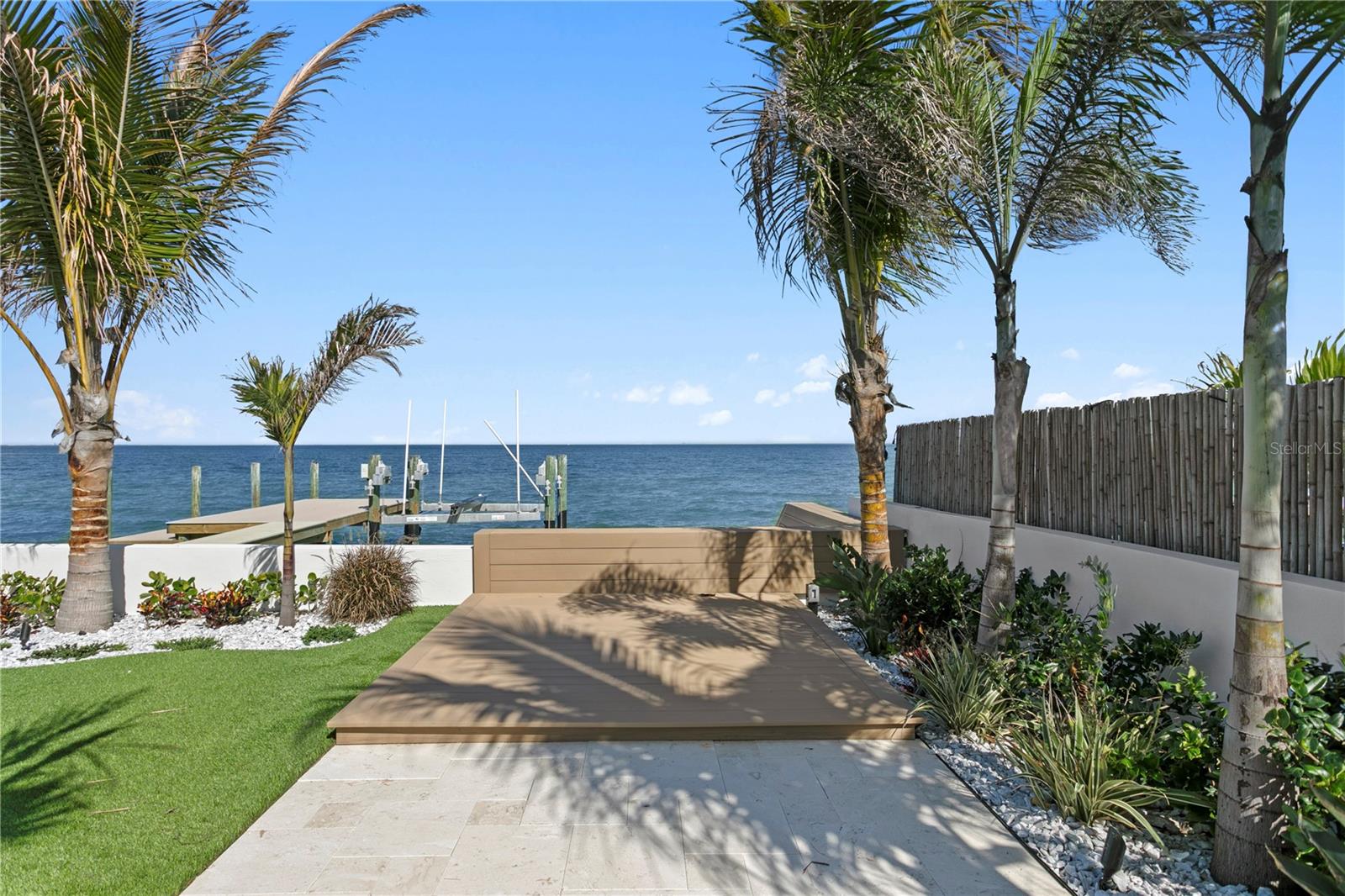 Image 53 of 54 For 2580 Bay Isle Drive Se