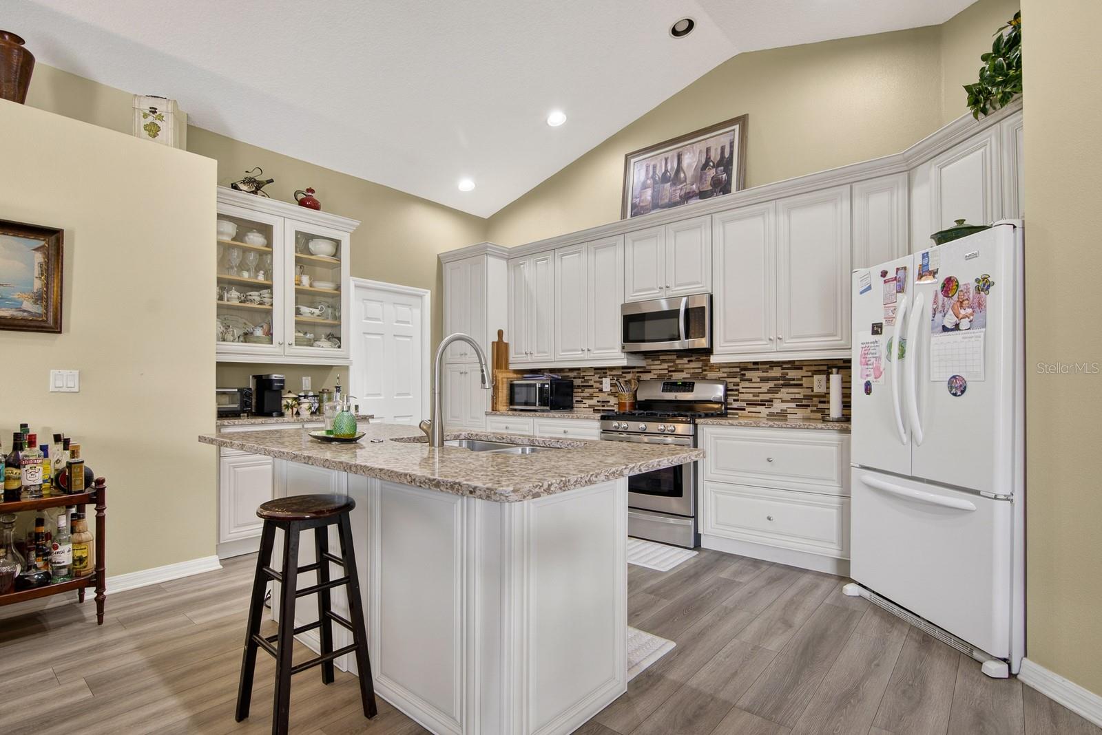 Image 12 of 47 For 9617 Greenbank Drive