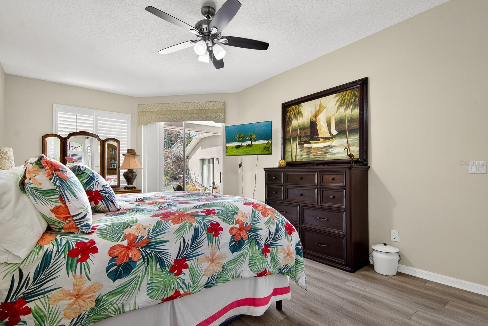 Image 19 of 47 For 9617 Greenbank Drive