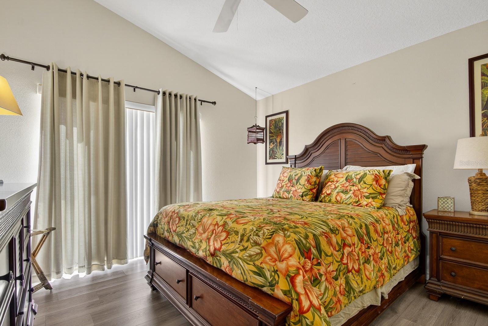 Image 26 of 47 For 9617 Greenbank Drive