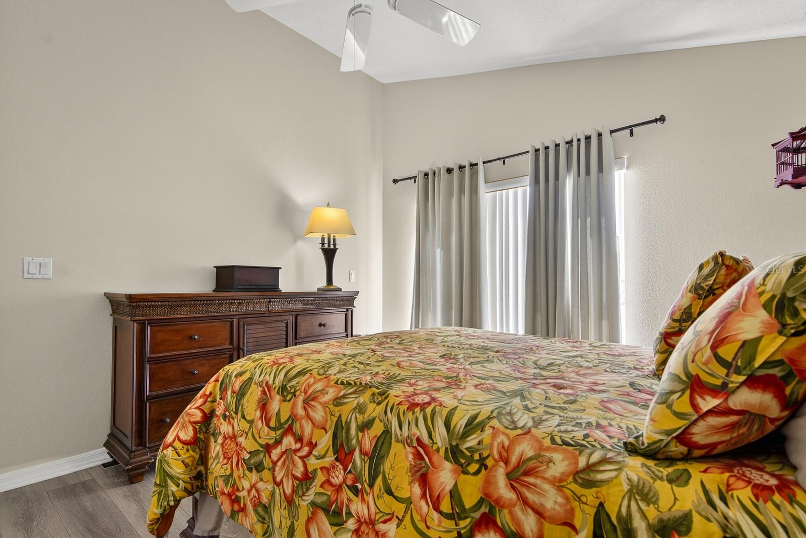 Image 27 of 47 For 9617 Greenbank Drive