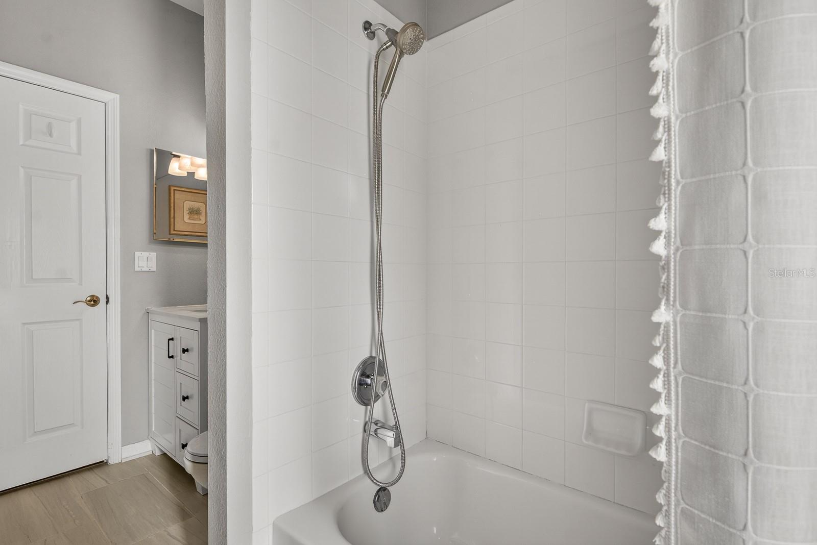 Image 29 of 47 For 9617 Greenbank Drive