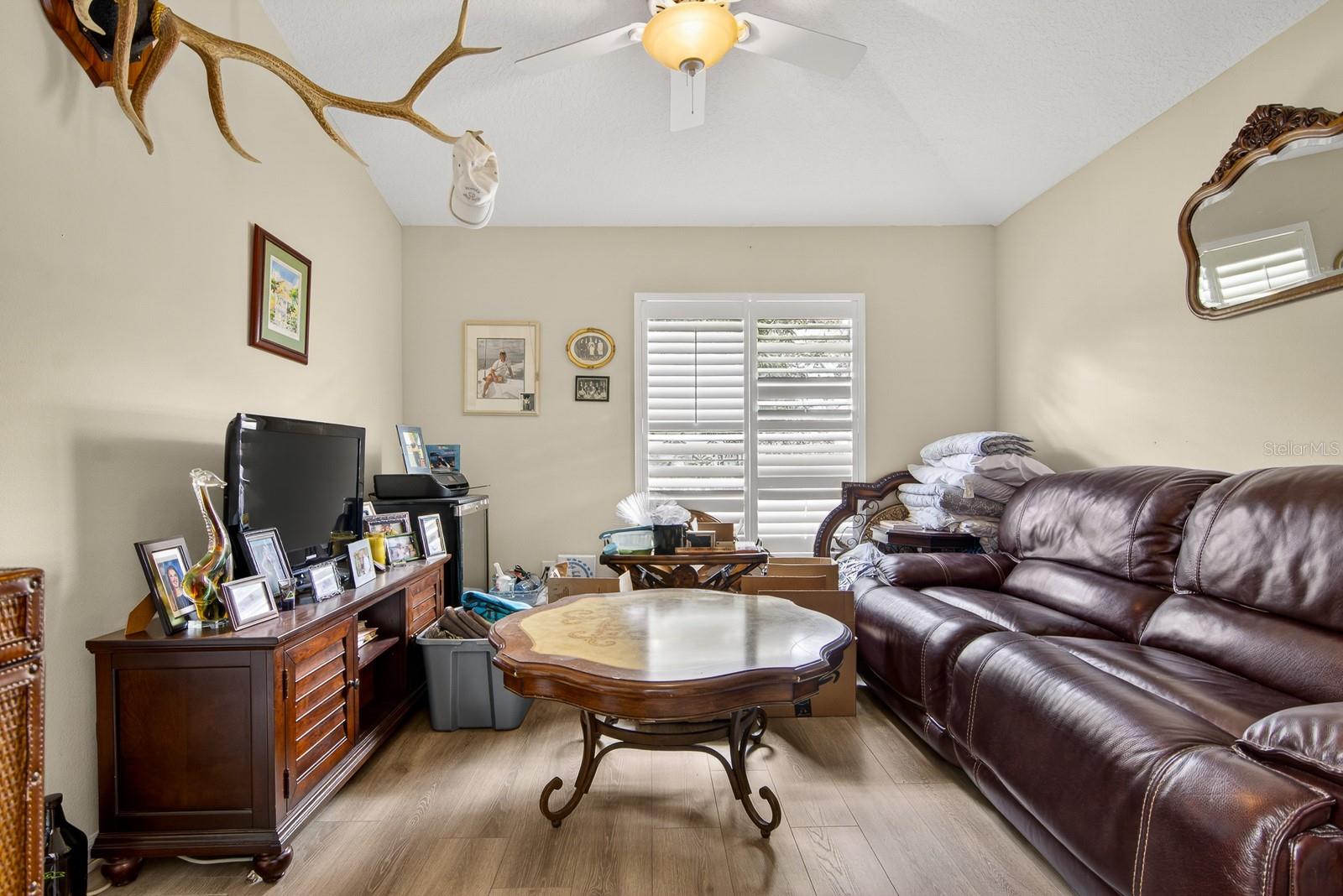 Image 36 of 47 For 9617 Greenbank Drive