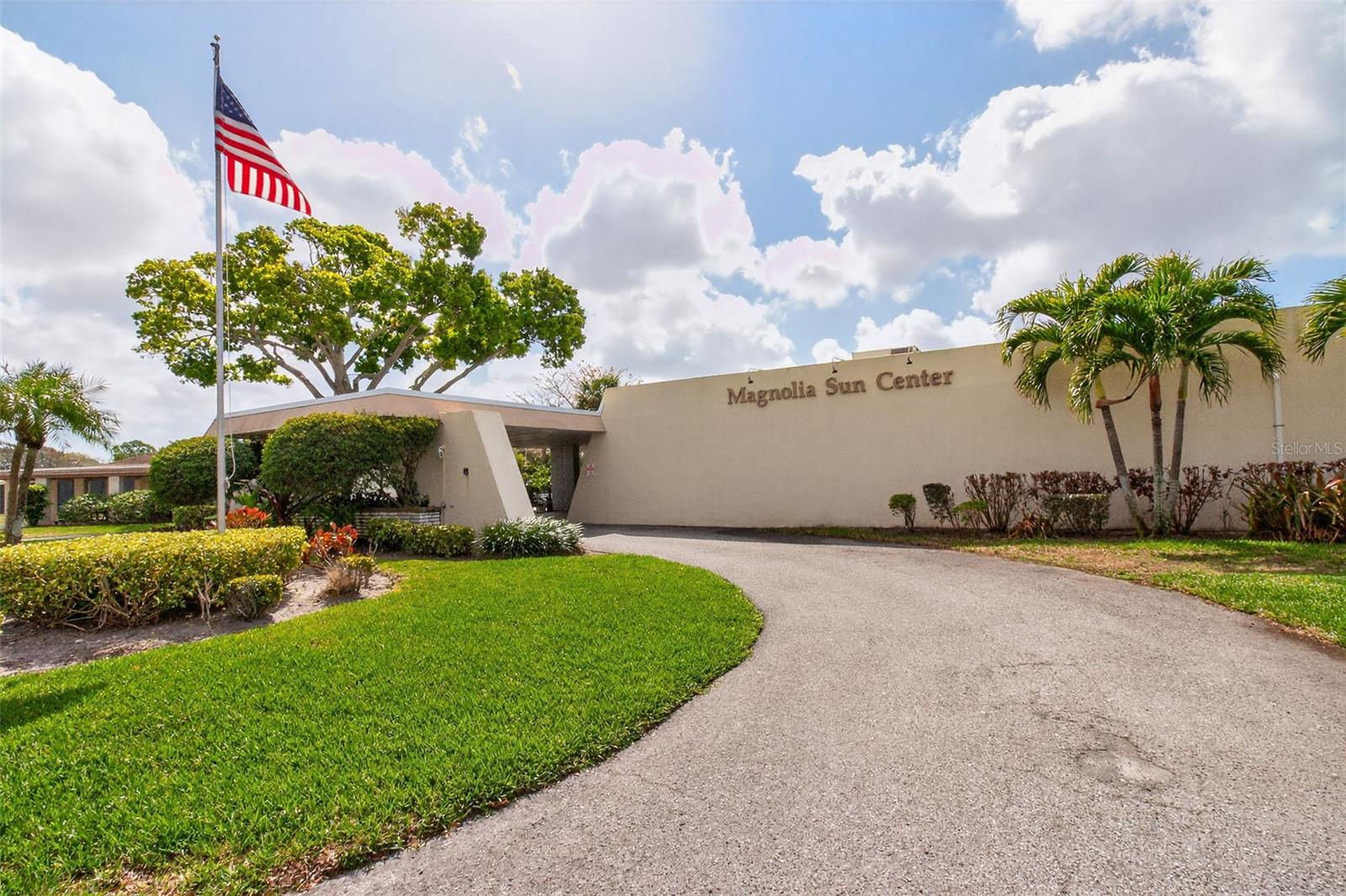 Image 21 of 50 For 5920 80th Street N 203