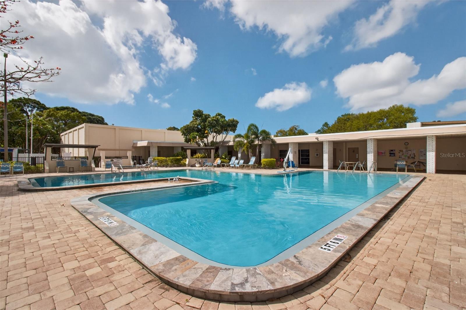 Image 22 of 50 For 5920 80th Street N 203