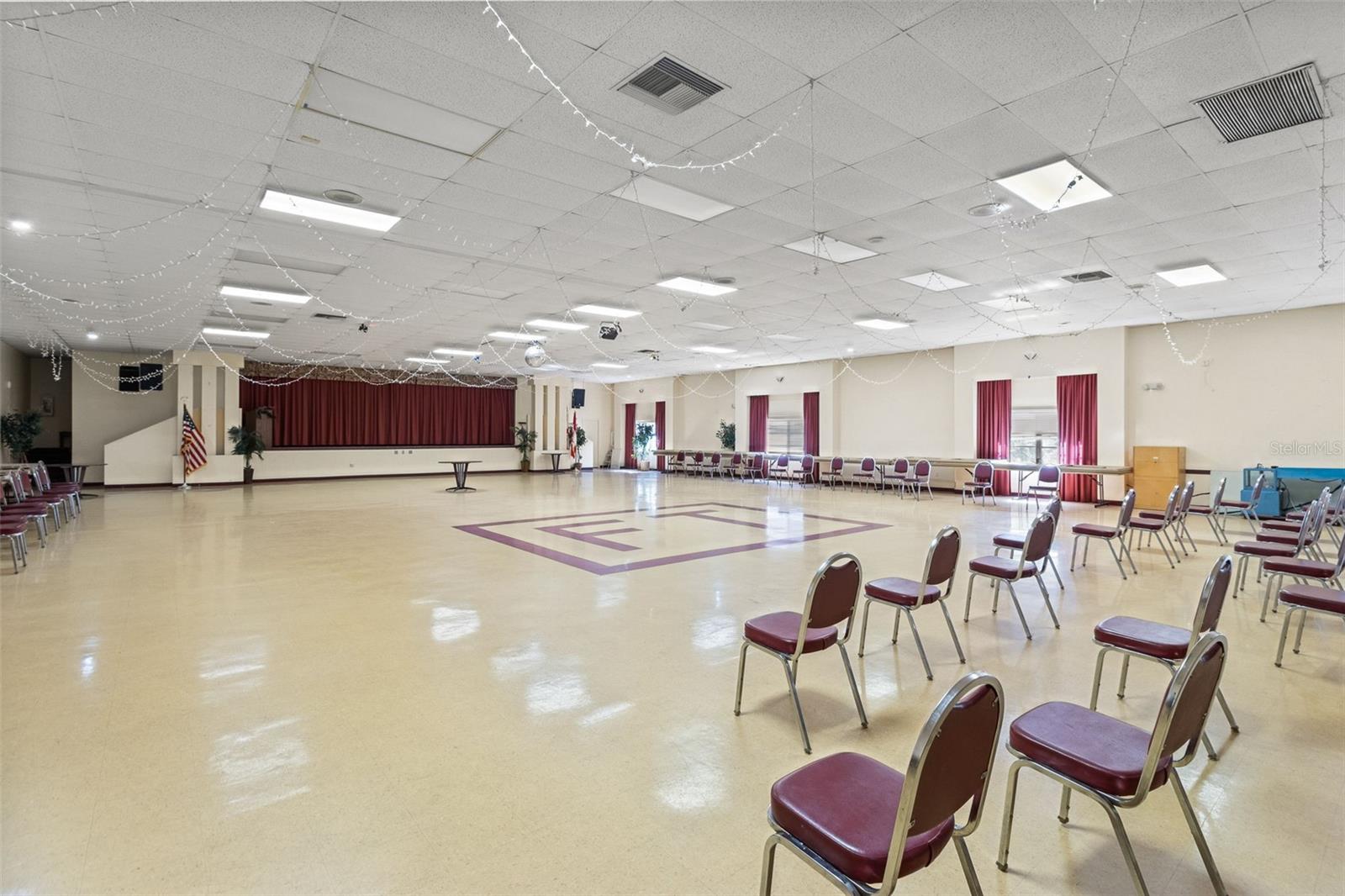 Image 28 of 50 For 5920 80th Street N 203