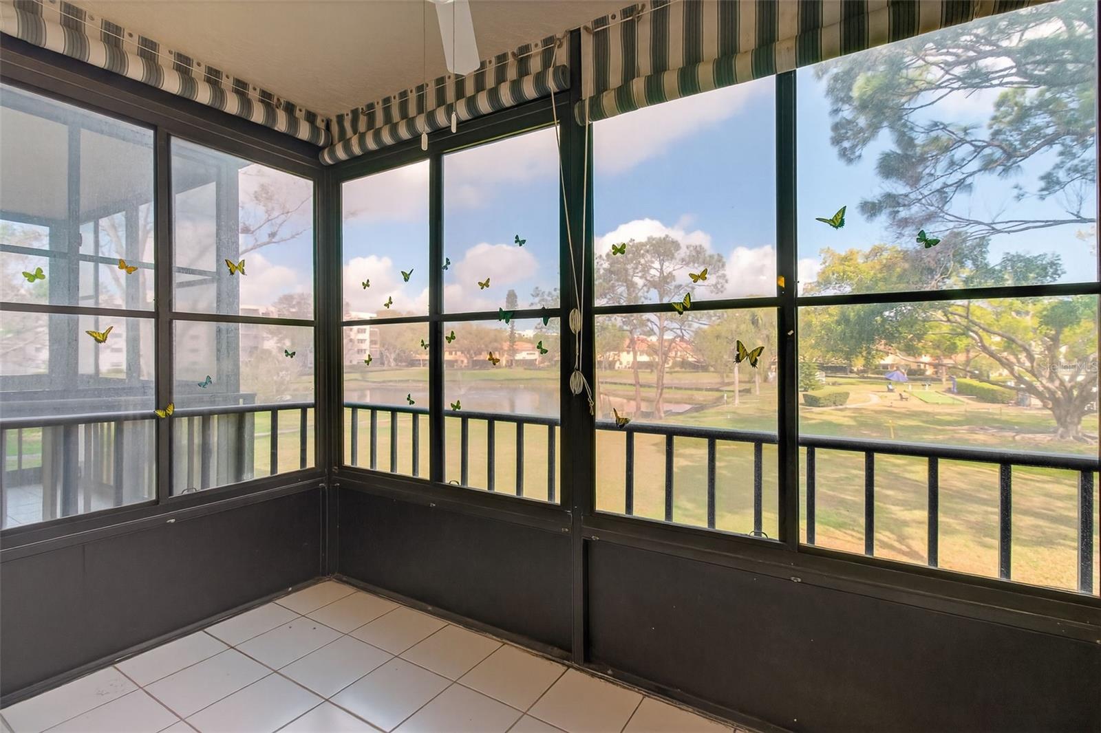 Image 4 of 50 For 5920 80th Street N 203