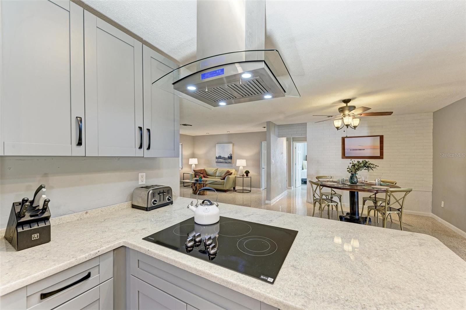 Image 18 of 39 For 6000 Bayou Grande Boulevard Ne