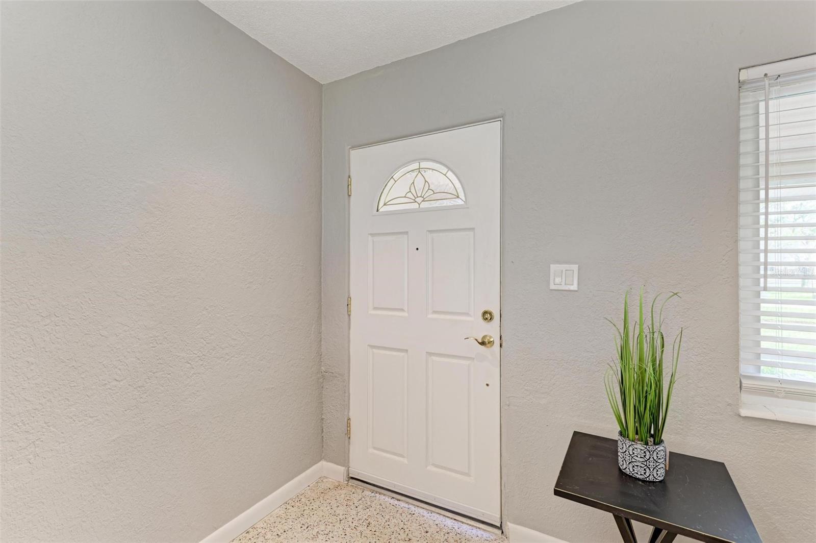 Image 6 of 39 For 6000 Bayou Grande Boulevard Ne