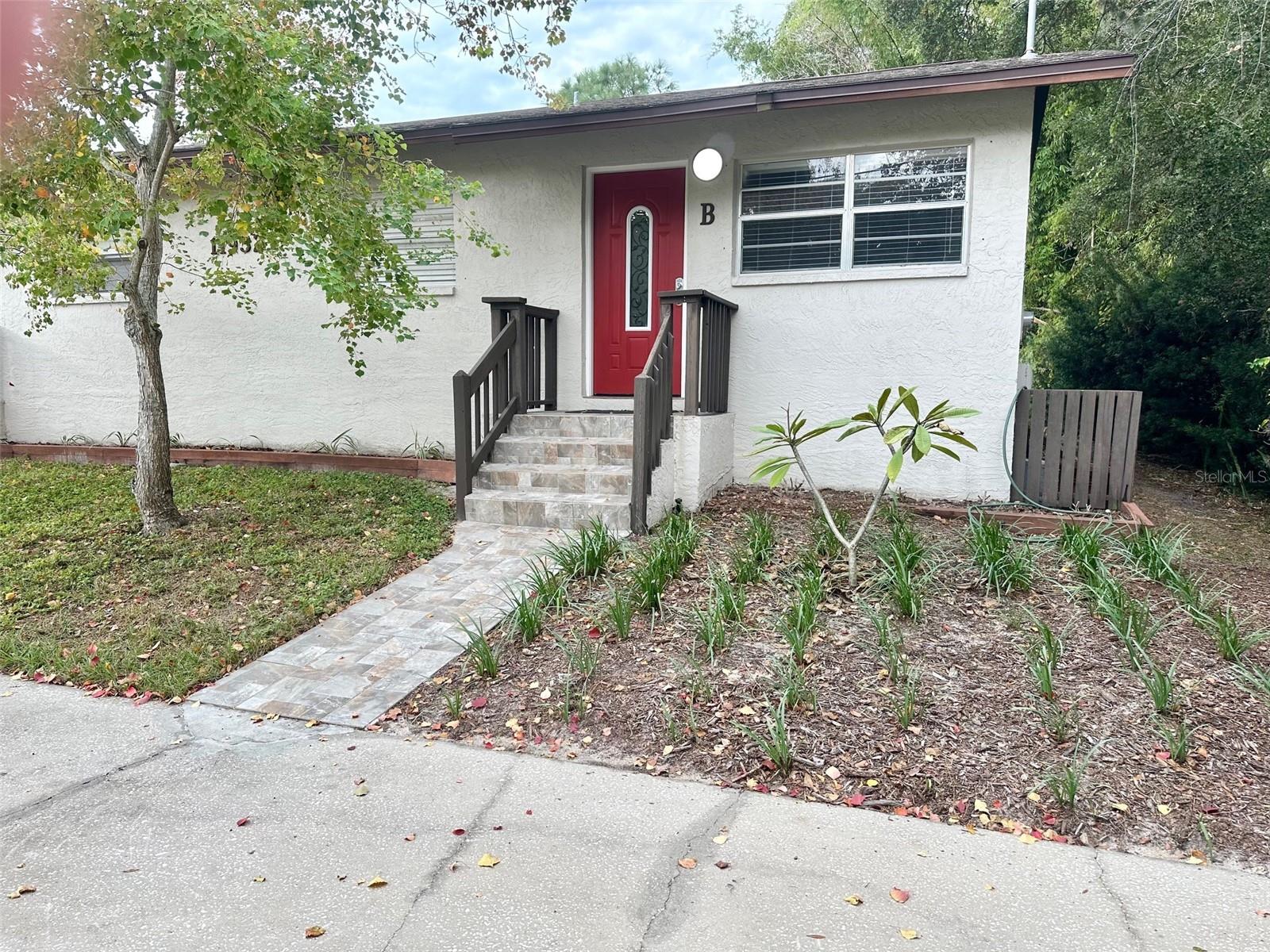 Details for 11932 125th Street B, LARGO, FL 33774