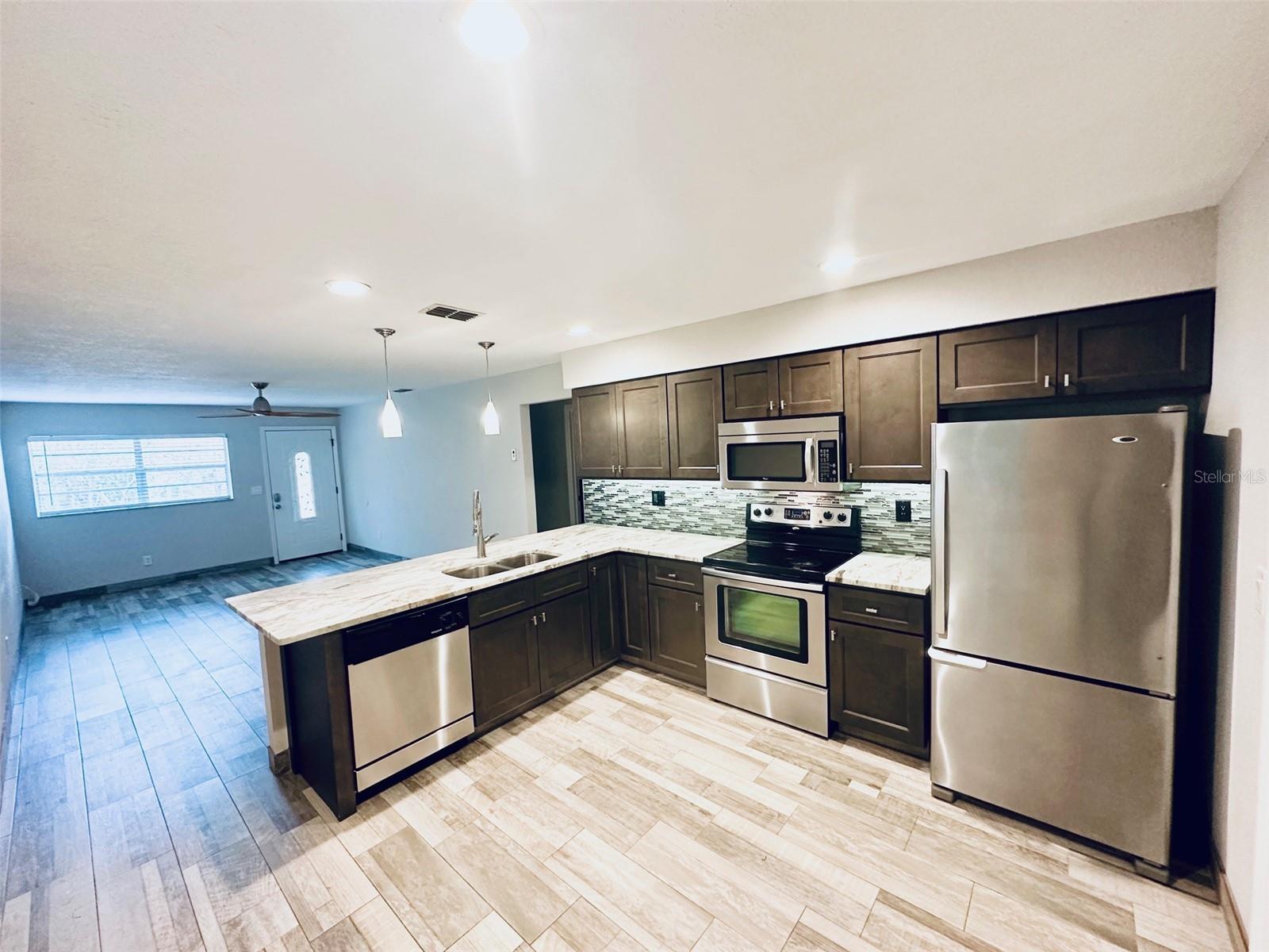 Image 4 of 15 For 11932 125th Street B