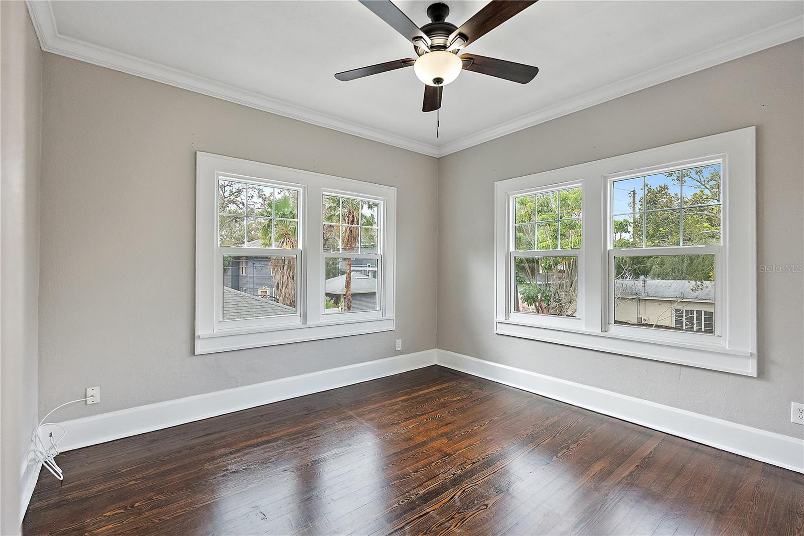 Image 32 of 54 For 134 22nd Avenue N