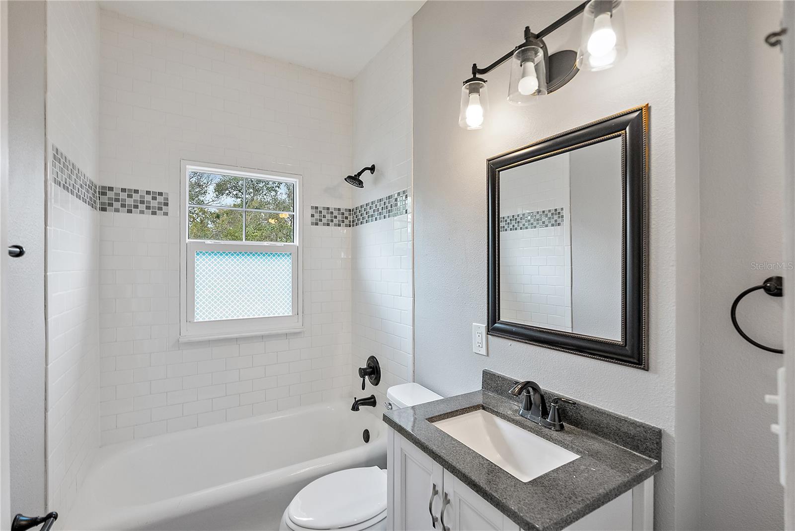 Image 34 of 54 For 134 22nd Avenue N