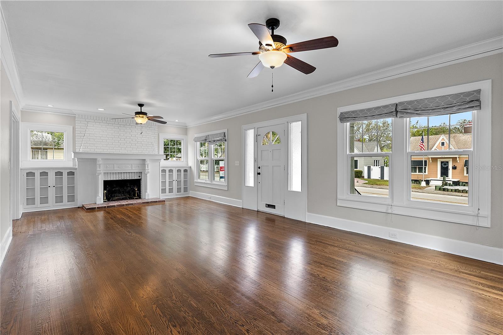 Image 9 of 54 For 134 22nd Avenue N