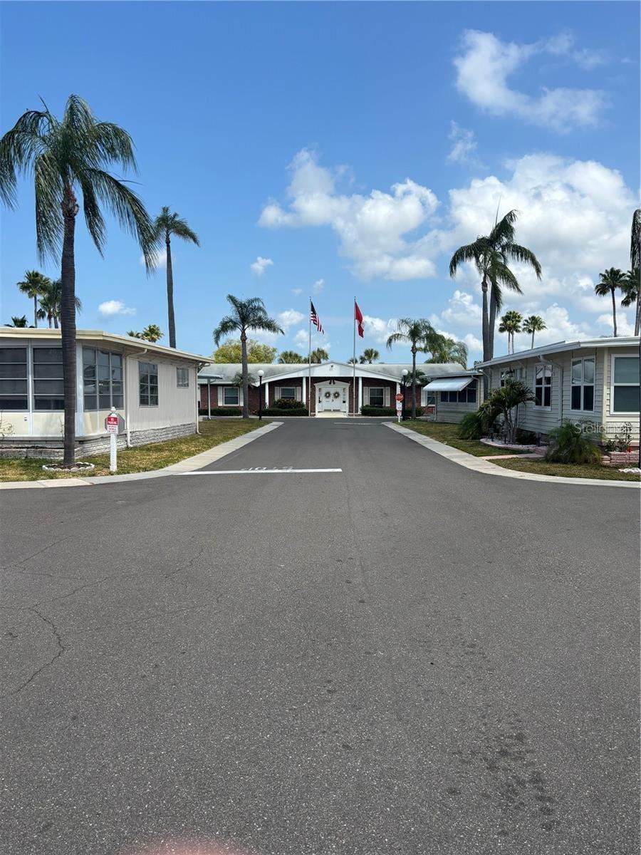 Image 2 of 39 For 7901 40th Avenue N 60