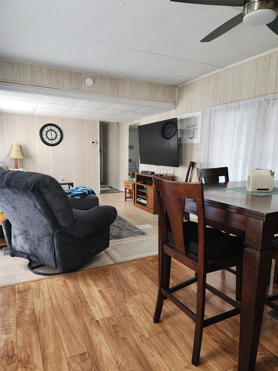 Image 8 of 39 For 7901 40th Avenue N 60