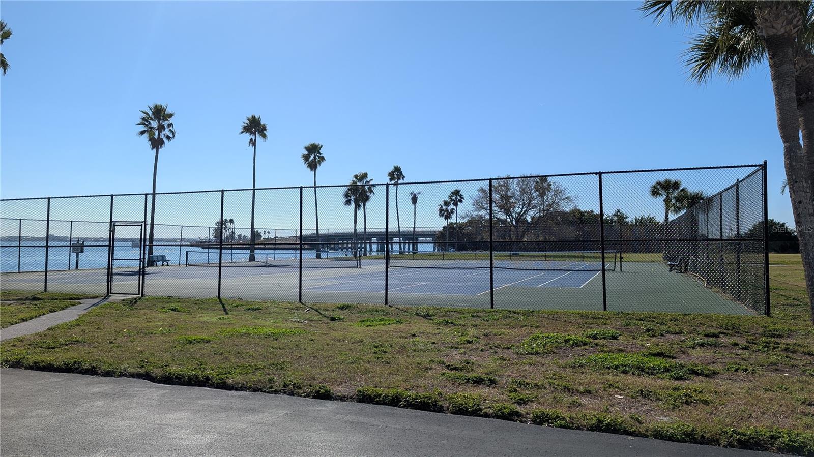 Image 24 of 45 For 7 Dunoon Place Unit 104