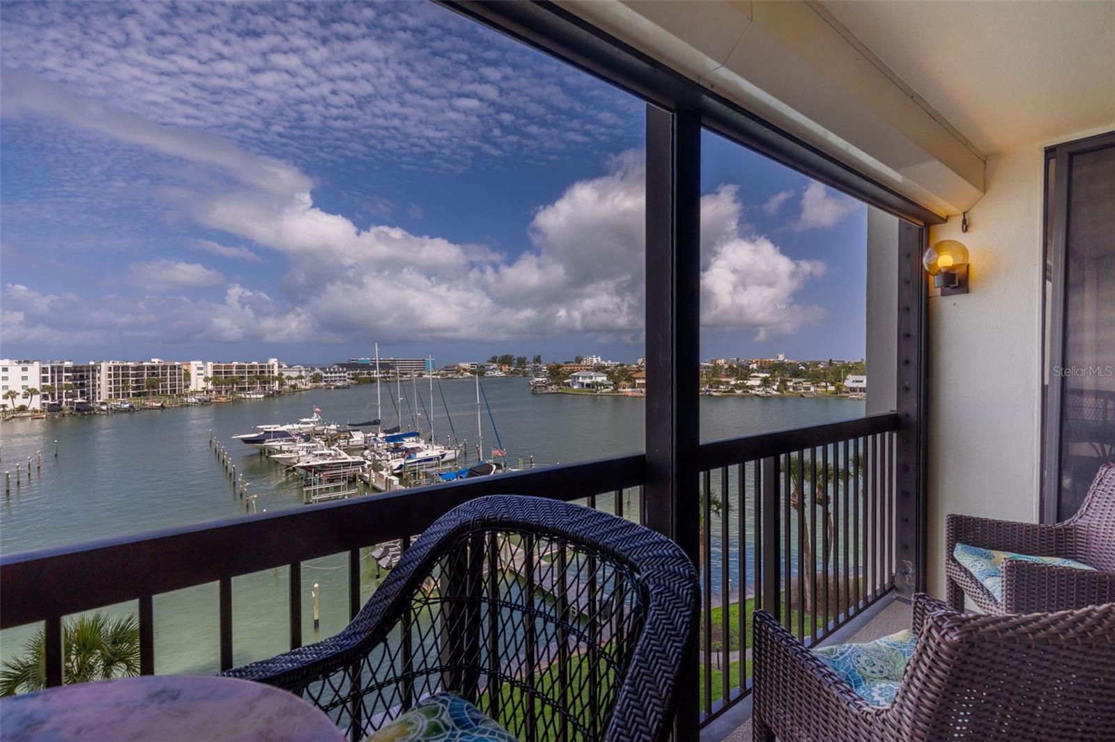 Image 11 of 47 For 9525 Blind Pass Road 505